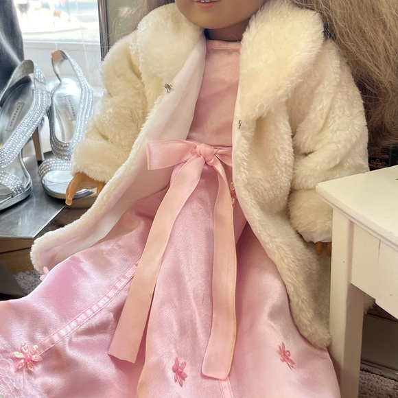 AMERICAN GIRL BUNDLE - Picture 4 of 9